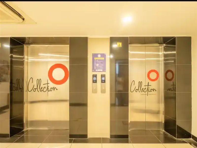 Super Oyo Collection O Hotel Pasar Baru Heritage Бандунг Экстерьер фото